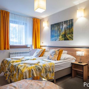 Mały pokój dwuosobowy